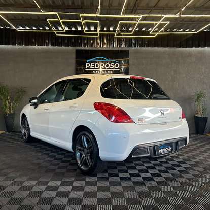 PEUGEOT-308-2015