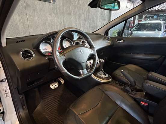PEUGEOT-308-1.6 GRIFFE THP 16V GASOLINA 4P AUTOMÁTICO PEUGEOT-308-2015