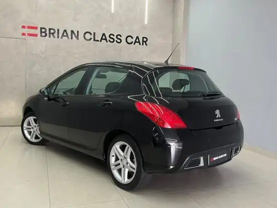 PEUGEOT-308-2013