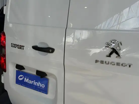 PEUGEOT-EXPERT-2021