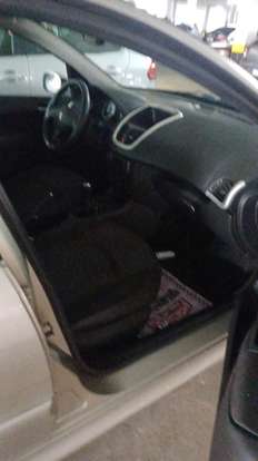 PEUGEOT-207-2010