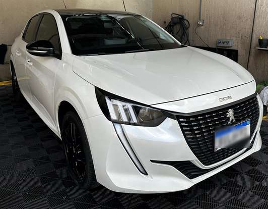 PEUGEOT-208-2023
