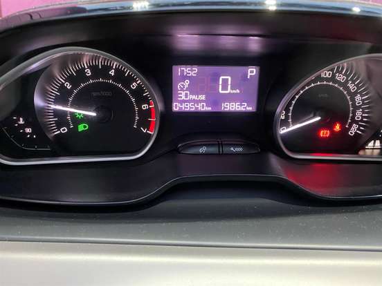 PEUGEOT-208-1.6 GRIFFE 16V FLEX 4P AUTOMÁTICO PEUGEOT-208-2018