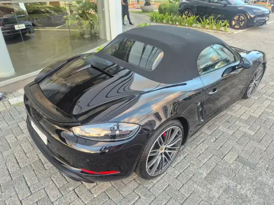 PORSCHE-718-2024