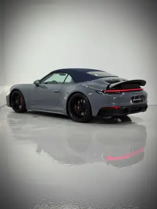 PORSCHE-911-2024