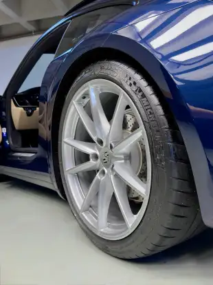 PORSCHE-911-2020