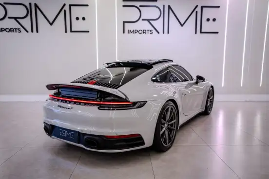 PORSCHE-911-2024