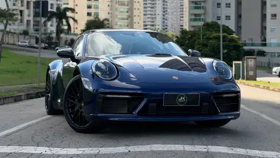 PORSCHE-911-2023