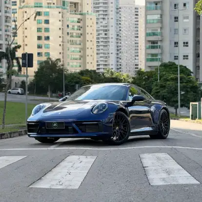 PORSCHE-911-2023