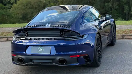 PORSCHE-911-2023