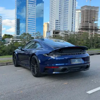 PORSCHE-911-2023