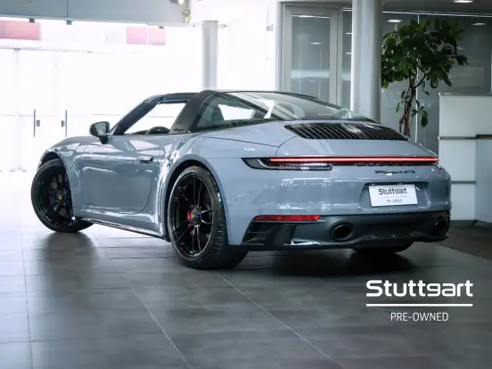 PORSCHE-911-3.0 24V H6 GASOLINA TARGA 4 GTS PDK PORSCHE-911-2023