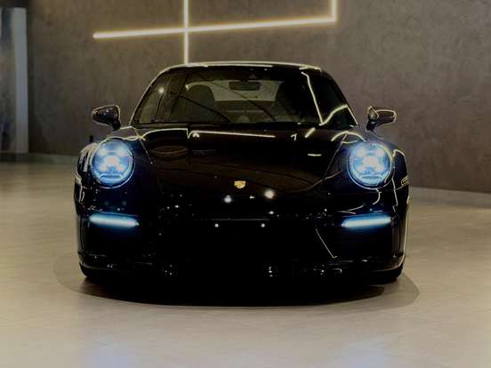 PORSCHE-911-2024
