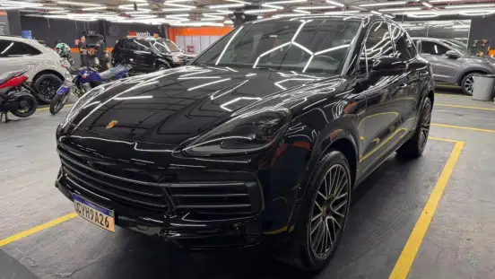PORSCHE-CAYENNE-2023