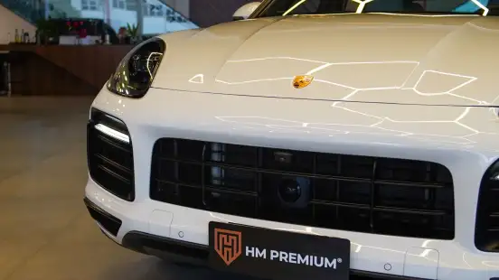 PORSCHE-CAYENNE-2023