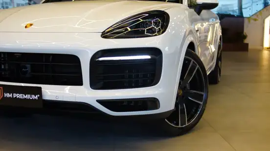 PORSCHE-CAYENNE-2023
