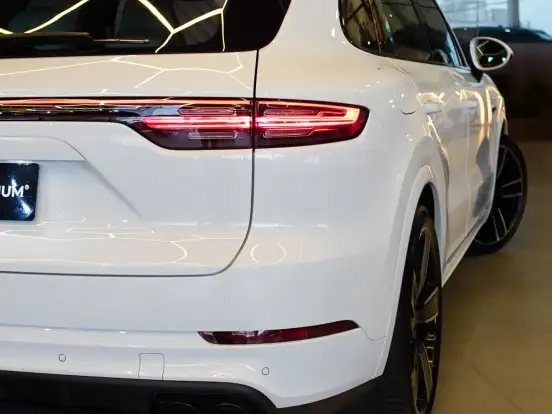 PORSCHE-CAYENNE-3.0 V6 E-HYBRID PLATINUM EDITION AWD TIPTRONIC S PORSCHE-CAYENNE-2023