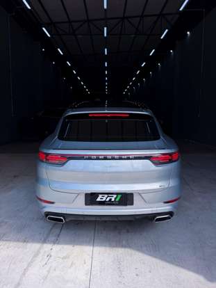 PORSCHE-CAYENNE-2019