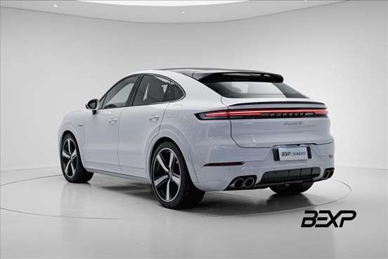 PORSCHE-CAYENNE-2024