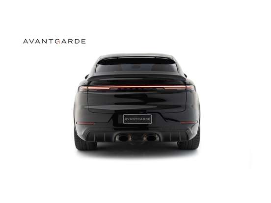 PORSCHE-CAYENNE-2025