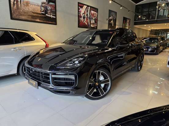 PORSCHE-CAYENNE-2019