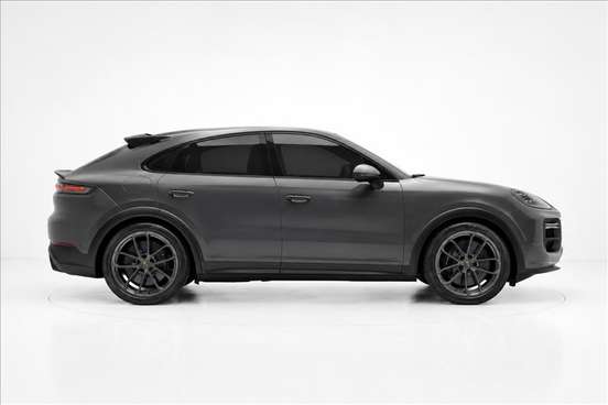 PORSCHE-CAYENNE-2025