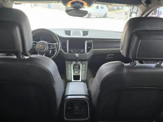 PORSCHE-MACAN-2.0 16V GASOLINA 4P AUTOMÁTICO PORSCHE-MACAN-2016