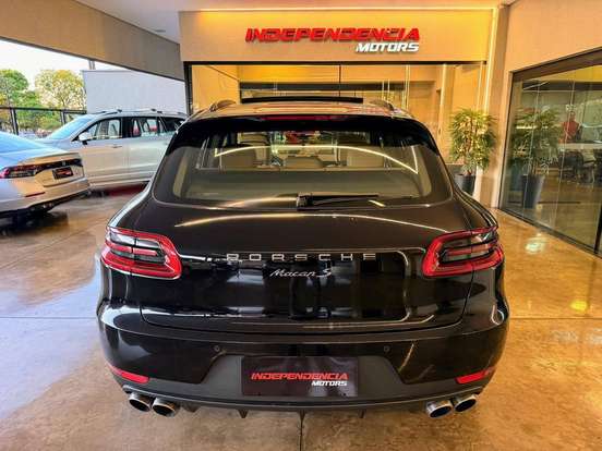 PORSCHE-MACAN-2017