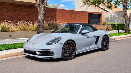 PORSCHE-718-2024