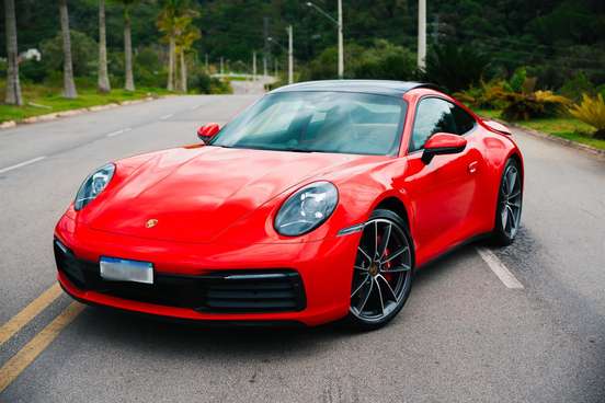 PORSCHE-911-2021
