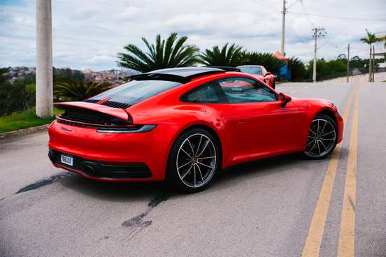 PORSCHE-911-2021