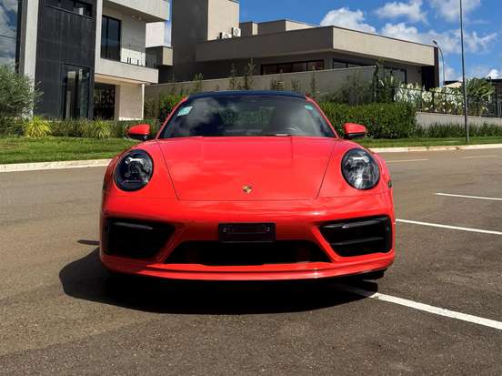 PORSCHE-911-2020