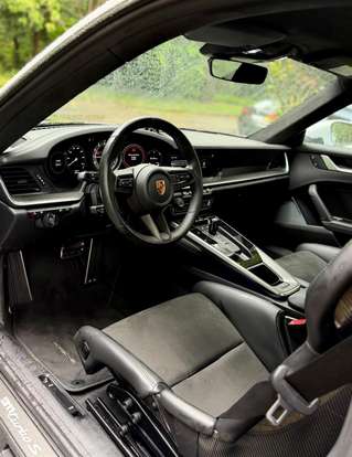 PORSCHE-911-2022
