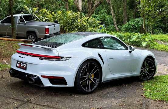 PORSCHE-911-2022