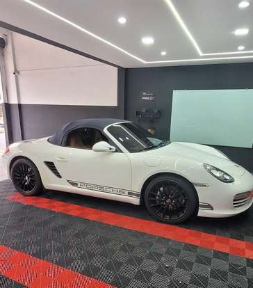 PORSCHE-BOXSTER-2011
