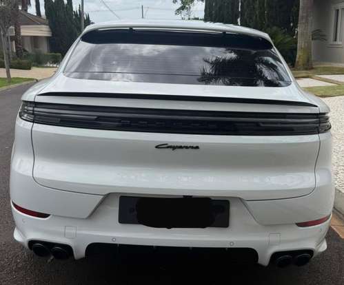 PORSCHE-CAYENNE-2025