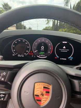 PORSCHE-CAYENNE-2025
