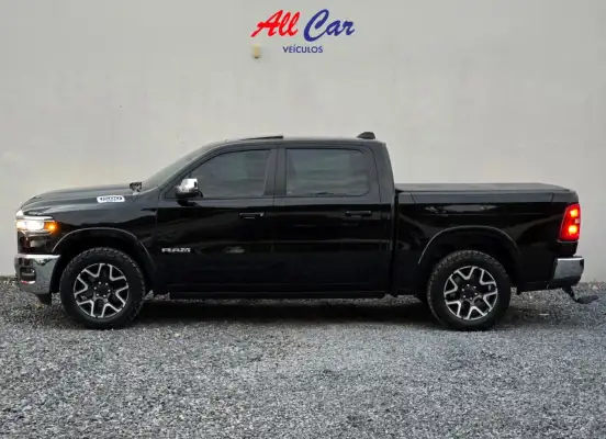 RAM-1500-3.0 HURRICANE 6 BITURBO GASOLINA LARAMIE CD 4X4 AUTOMÁTICO RAM-1500-2024