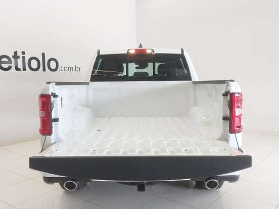 RAM-1500-3.0 HURRICANE 6 BITURBO GASOLINA BIG HORN CD 4X4 AUTOMÁTICO RAM-1500-2026