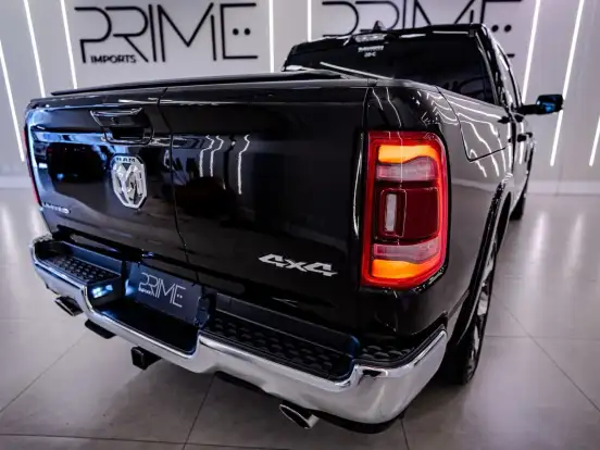 RAM-1500-5.7 V8 GASOLINA LIMITED CD 4X4 AUTOMÁTICO RAM-1500-2023
