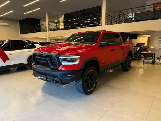 RAM-1500-5.7 V8 GASOLINA REBEL CD 4X4 AUTOMÁTICO RAM-1500-2023