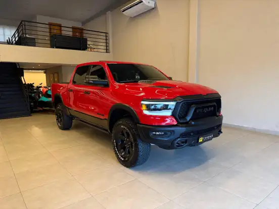 RAM-1500-5.7 V8 GASOLINA REBEL CD 4X4 AUTOMÁTICO RAM-1500-2023