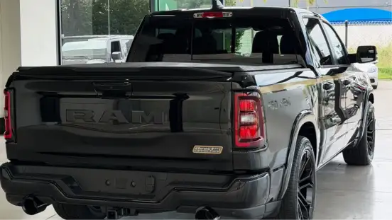 RAM-1500-5.7 V8 SUPERCHARGED GASOLINA DC650 CD 4X4 AUTOMÁTICO RAM-1500-2026