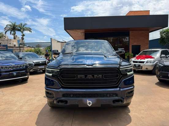 RAM-1500-5.7 V8 GASOLINA LIMITED NIGHT EDITION CD 4X4 AUTOMÁTICO RAM-1500-2023