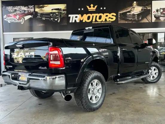 RAM-2500-6.7 I6 TURBO DIESEL LARAMIE CD 4X4 AUTOMÁTICO RAM-2500-2021