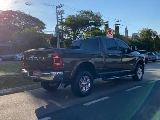RAM-2500-6.7 I6 TURBO DIESEL LARAMIE CD 4X4 AUTOMÁTICO RAM-2500-2019