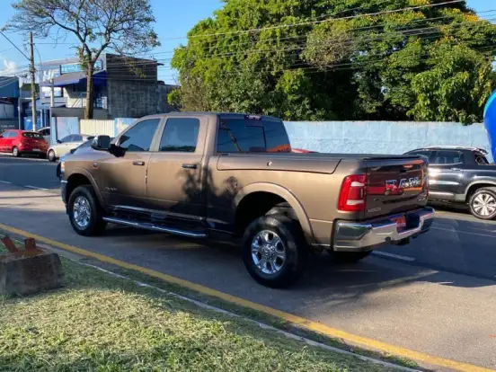 RAM-2500-6.7 I6 TURBO DIESEL LARAMIE CD 4X4 AUTOMÁTICO RAM-2500-2019