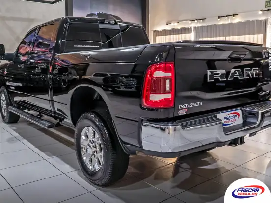 RAM-2500-6.7 I6 TURBO DIESEL LARAMIE CD 4X4 AUTOMÁTICO RAM-2500-2023