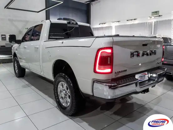 RAM-2500-6.7 I6 TURBO DIESEL LARAMIE CD 4X4 AUTOMÁTICO RAM-2500-2023