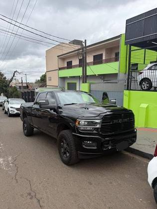 RAM 2500 6.7 I6 TURBO DIESEL LARAMIE CD 4X4 AUTOMÁTICO